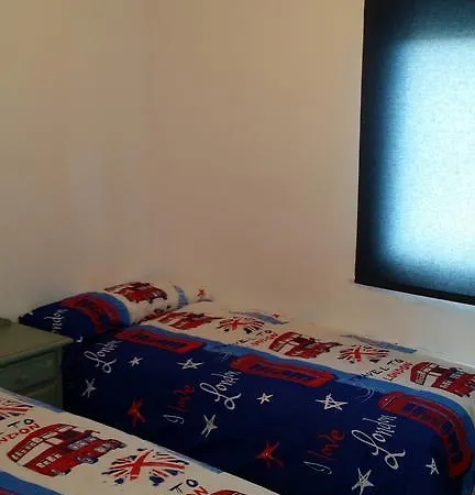 Lägenhet Piso De 3 Habitaciones, Con Garaje Incluido, A 1500 Metros De La Catedral *