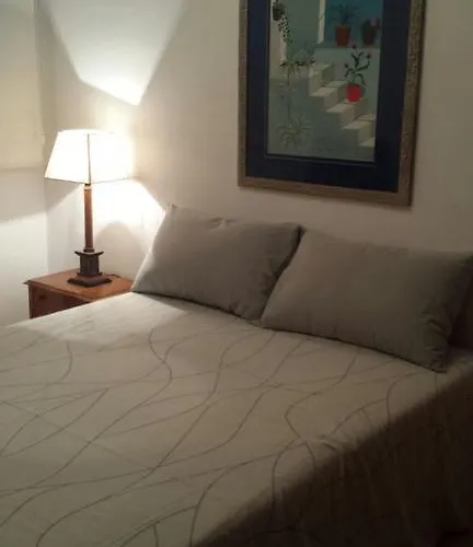 Piso De 3 Habitaciones, Con Garaje Incluido, A 1500 Metros De La Catedral * サンティアゴ・デ・コンポステーラ